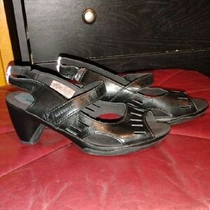 Merrell Black Heeled Sandals